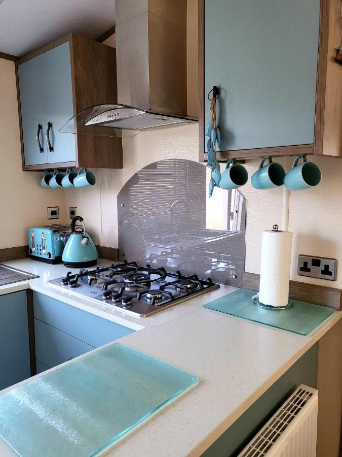 Luxury Woodland Retreat Holiday Home - Shorefield Country Park Ντάουντον Εξωτερικό φωτογραφία